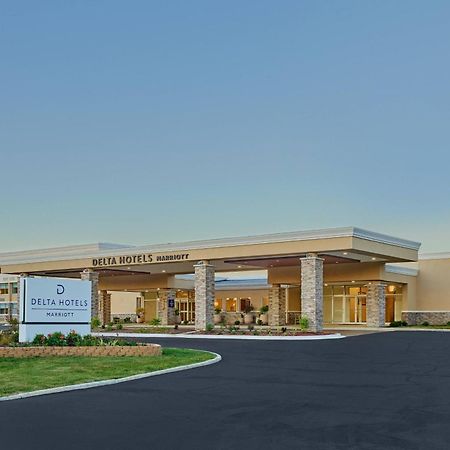 Delta Hotels By Marriott Chicago Willowbrook Exteriör bild